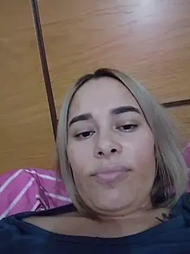Amelia1  online show from June 12, 3:03 am
