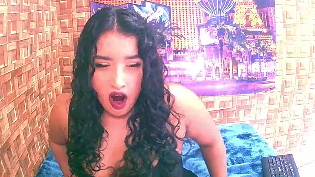 IndianAngel4u online show from March 17, 5:44 am