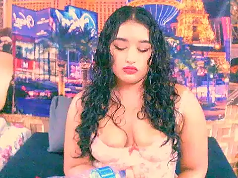 IndianAngel4u online show from October 3, 5:45 am