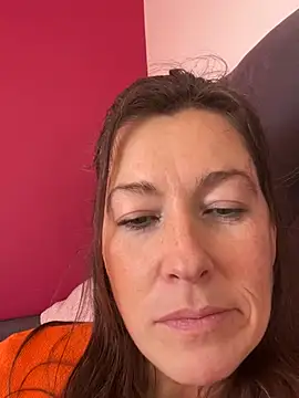 Lwhite1 online show from April 2, 4:15 pm