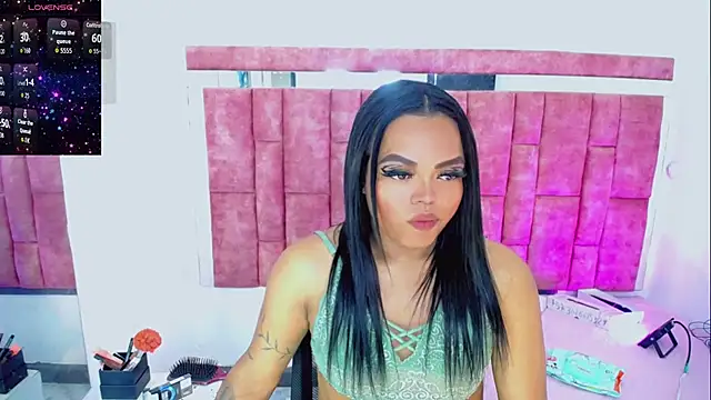 KayleighDreams  online show from March 28, 8:36 am