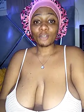 CocoBootyyy online show from December 3, 1:08 am