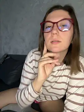 BeatriceTender online show from November 18, 11:00 am