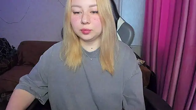 Milafoxxxy online show from November 12, 10:13 am