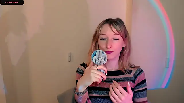 AmandaSell online show from September 26, 8:12 am