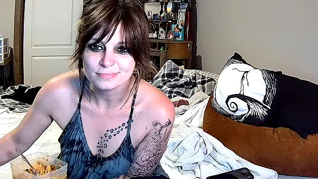 ZeelaXoXo online show from March 2, 6:58 am