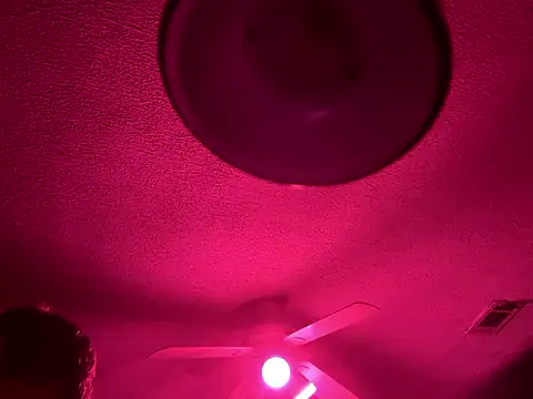 trash4cash online show from April 9, 10:04 pm