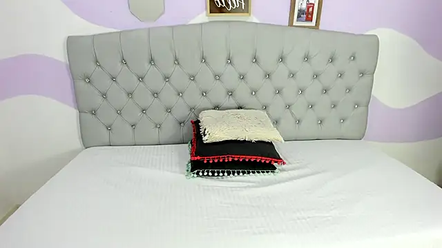 BRIYITHMENA online show from October 2, 1:05 pm