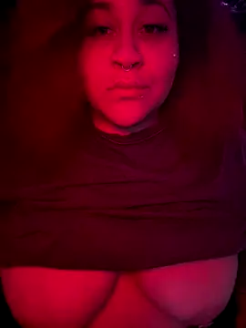 Juicyjordie online show from October 18, 6:38 am