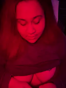 Juicyjordie online show from November 7, 8:09 am