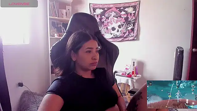 sweetcoralinee online show from October 15, 3:03 pm