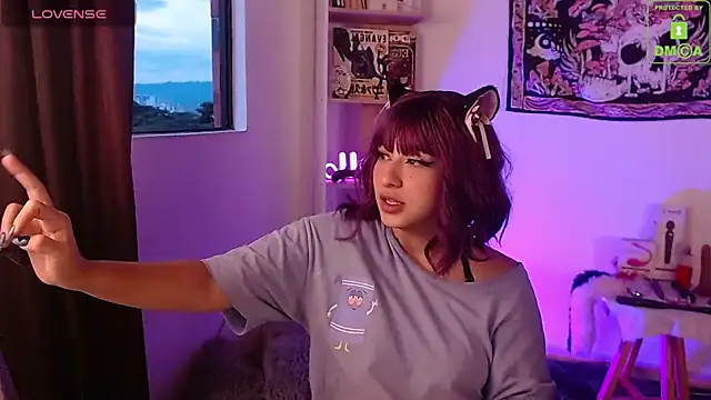 sweetcoralinee online show from September 11, 10:54 pm