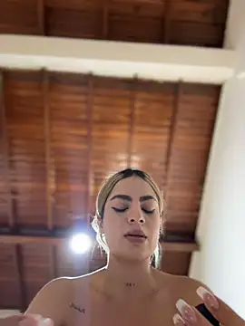 emiss  online show from February 4, 3:15 pm