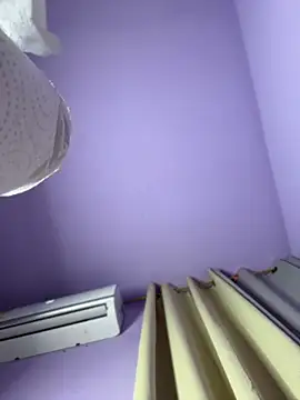 emiss  online show from February 23, 4:39 pm