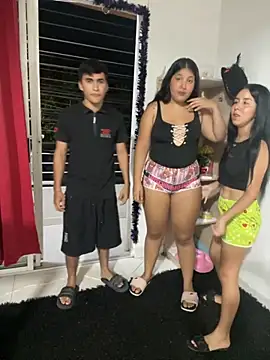 royalgirls x online show from October 19, 11:51 pm