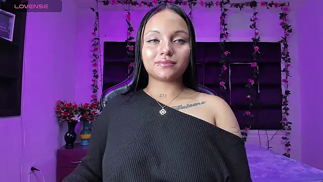 sweelanna   online show from December 23, 2:15 am