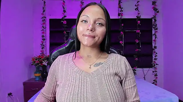 sweelanna   online show from December 2, 1:40 am