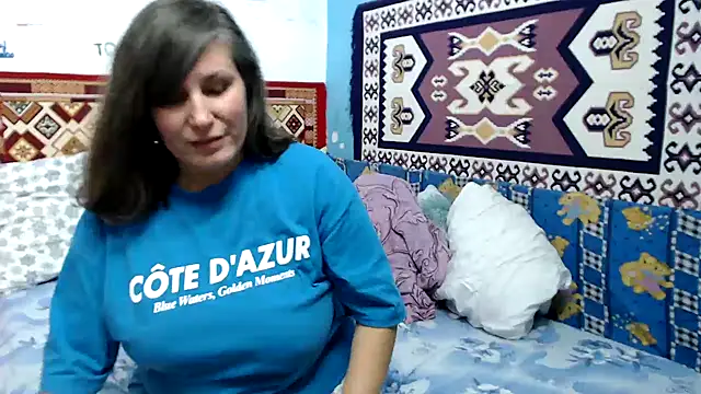 AdelineBlueEyes online show from October 8, 11:47 am