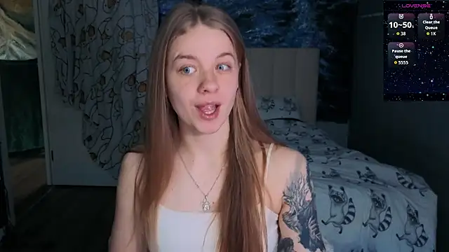 candy maggie online show from April 24, 2:31 pm