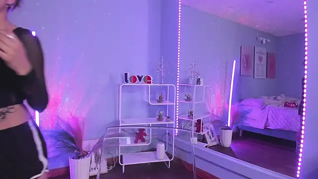 MaveParks  online show from October 16, 11:46 am