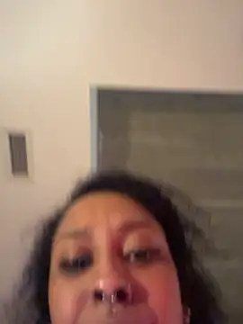 Your Paris online show from February 3, 3:04 am