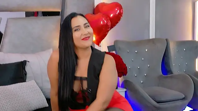 Evangeline Taylorr online show from September 24, 6:29 pm