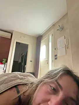 casalinga88 online show from February 21, 8:15 am