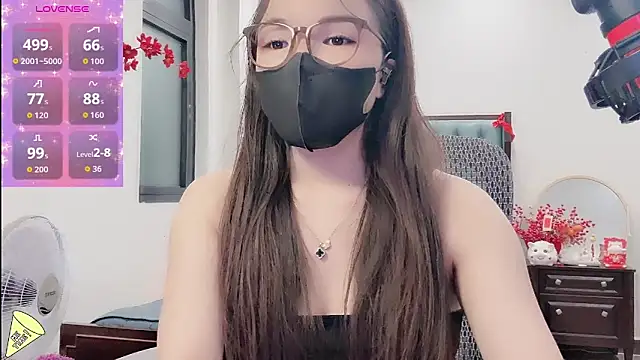 Berrysweet 68 online show from March 1, 2:06 pm