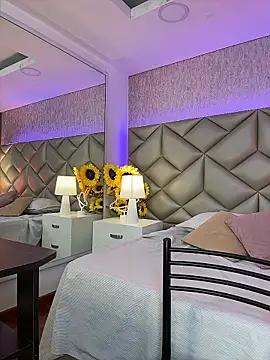 Brenda Garcia online show from January 7, 8:34 pm