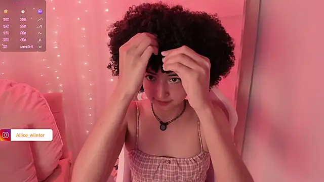 Alice winter  online show from December 4, 6:30 pm