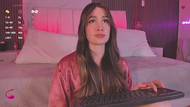 Amy-Parrish online show from February 5, 7:06 pm