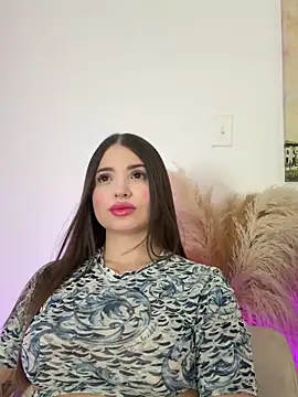 Ashleyjenner  online show from September 12, 12:00 am