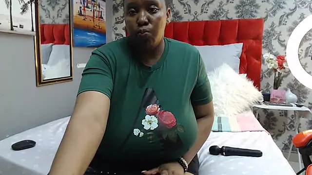 Thasha8 online show from September 21, 4:38 pm