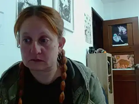 ViioletaMora online show from March 6, 5:35 am