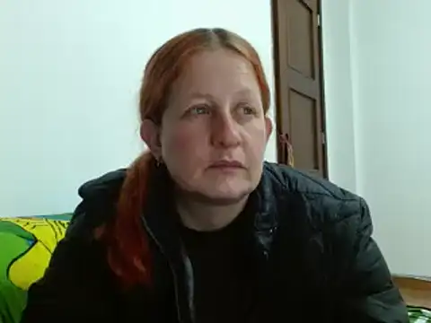 ViioletaMora online show from October 13, 4:59 am