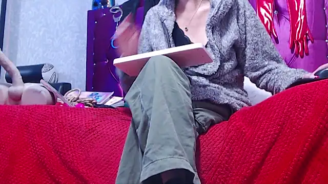 AyshaScott online show from February 9, 1:46 pm