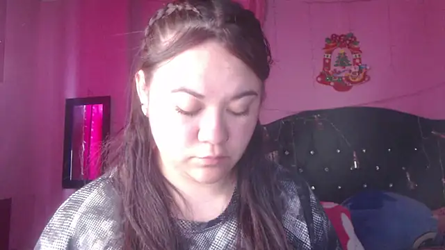 NikkiRous  online show from November 29, 1:26 pm