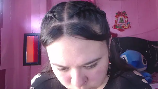 NikkiRous  online show from September 9, 2:50 pm