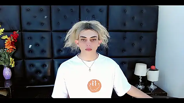 Daniela Pink  online show from February 22, 10:43 pm