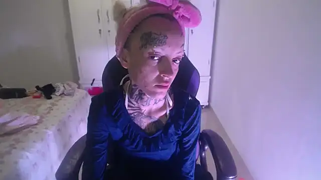 barbara anal squirt  online show from October 21, 5:00 am