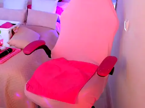 aubade246 online show from April 15, 5:13 pm