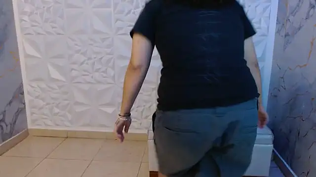 snowflake xxx online show from March 24, 5:13 am