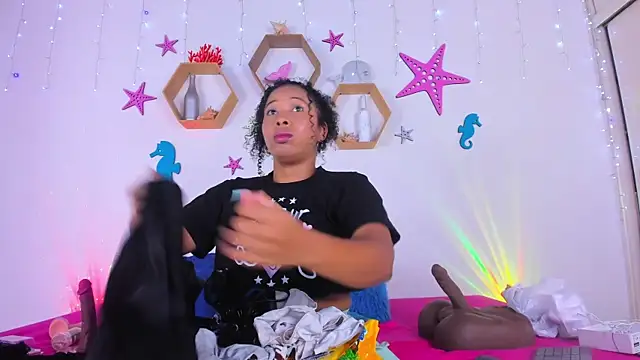 Tanissha curly online show from September 16, 11:40 am