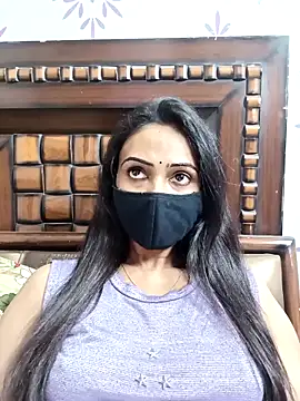 Yours-Bebo online show from March 21, 8:19 am