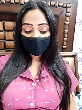 Yours-Bebo online show from November 23, 6:20 pm