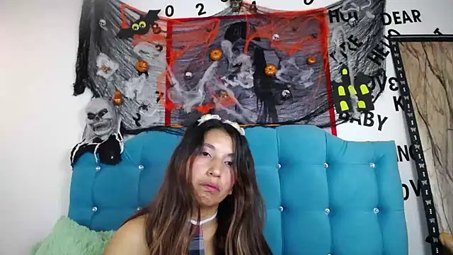 sweet skylove  online show from October 19, 4:09 pm