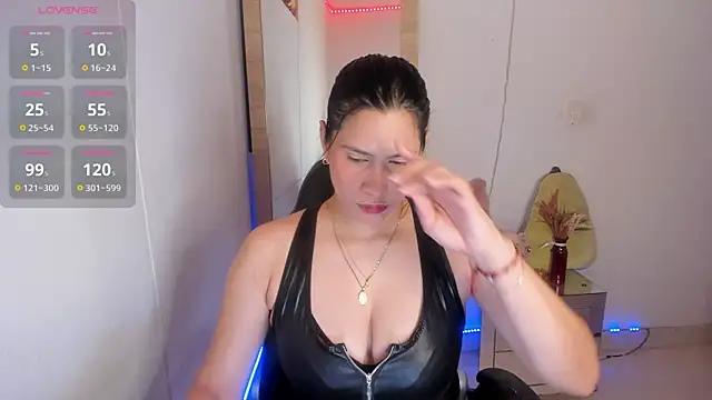 hellensexy online show from February 27, 10:09 pm