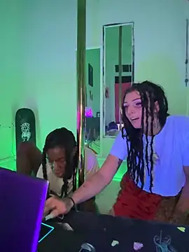 SlutTraining online show from November 7, 8:42 am