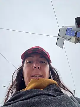 eveangelll online show from October 26, 7:59 am