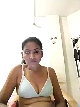 sunita6009 online show from June 10, 5:11 pm